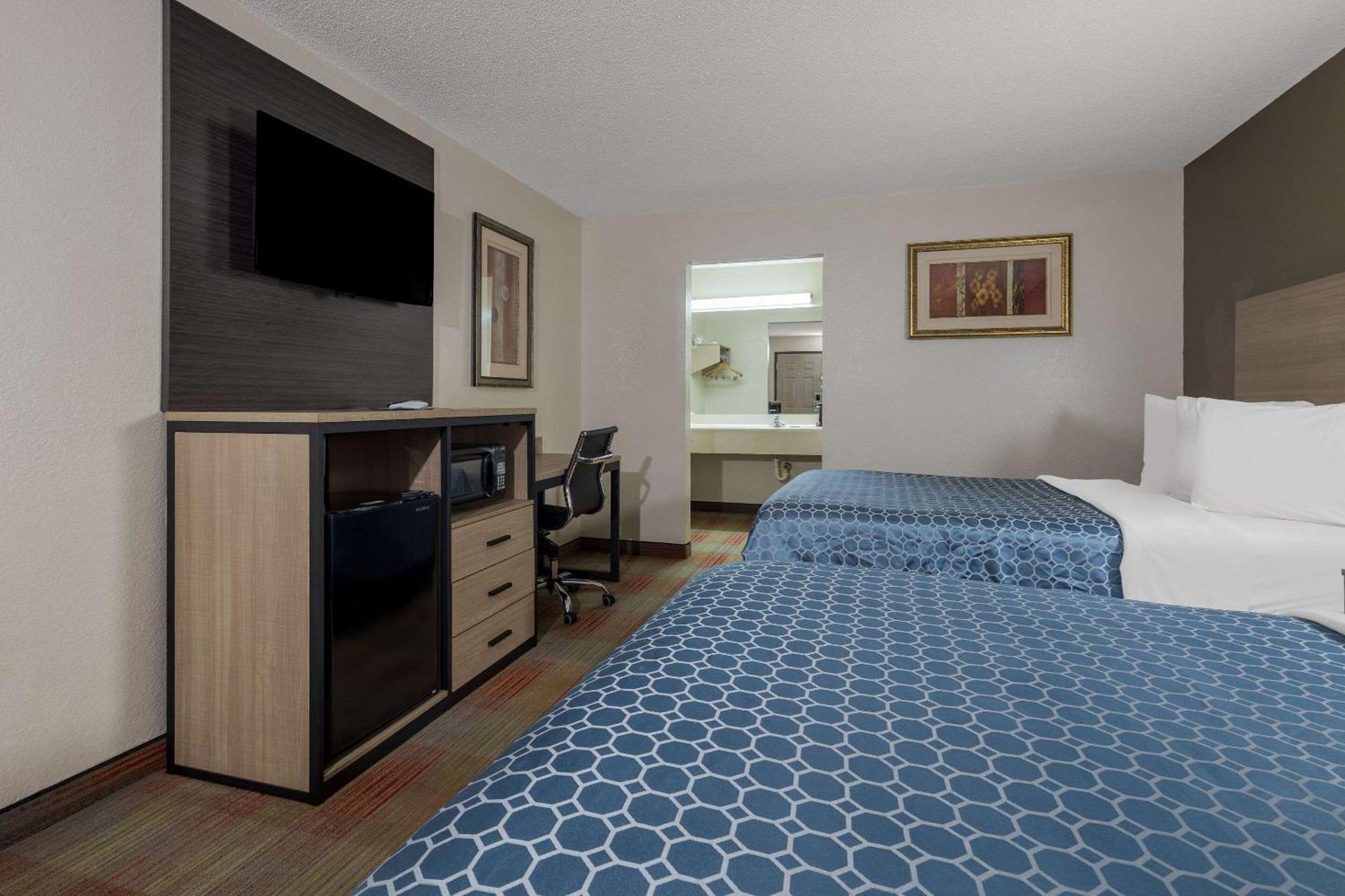 Rodeway Inn Elkton Ngoại thất bức ảnh